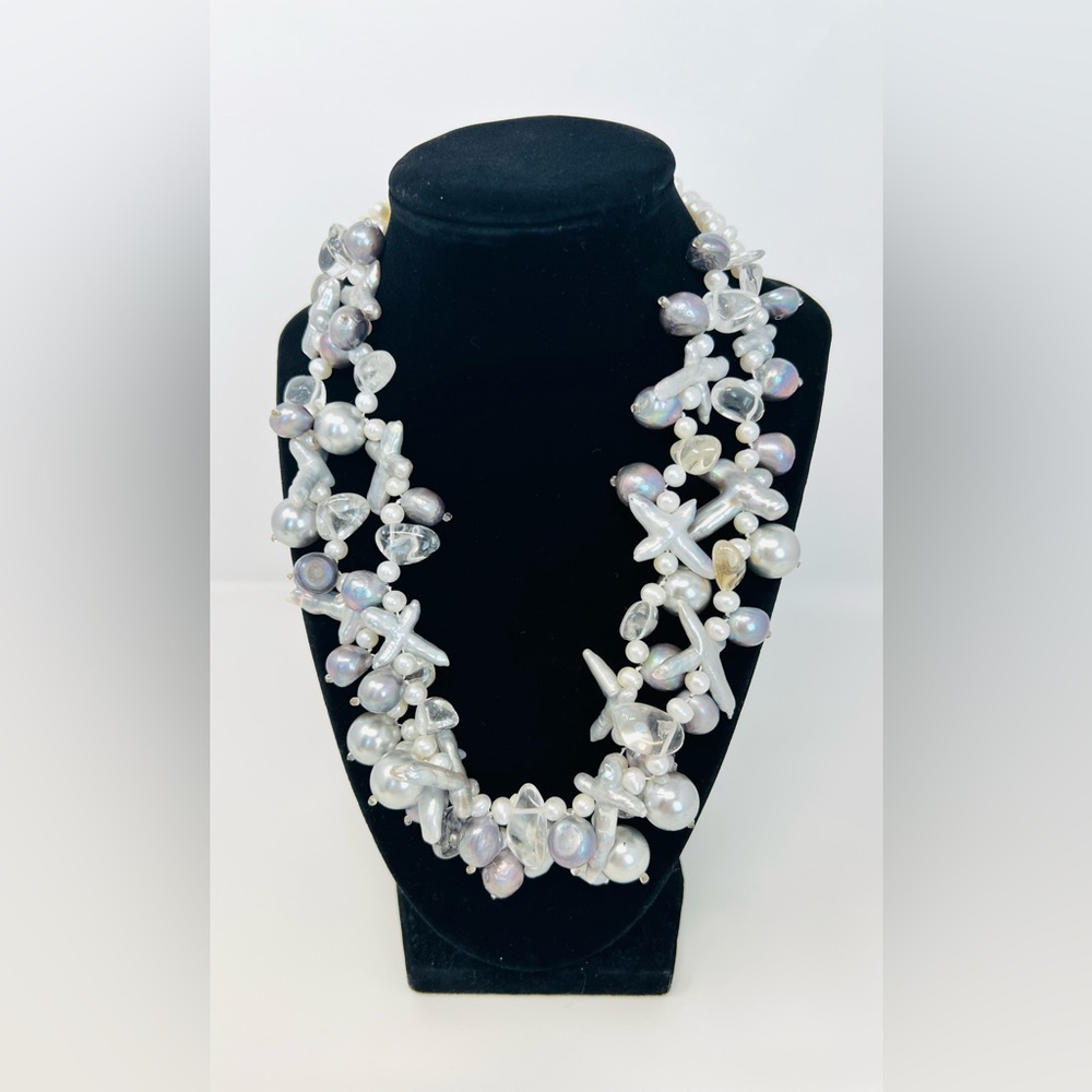 Elegant Purple & White Baroque Pearl Cluster Large Statement Necklace 18.5IN